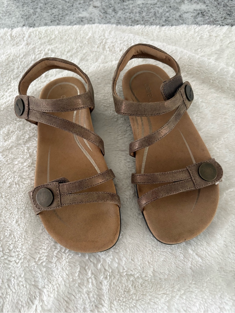 Aetrex Jess Women's Adjustable Quarter Strap sandals comfort bronze size 7